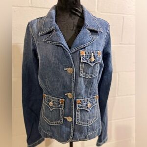 True Religion medium blue fitted blazer. Size L.